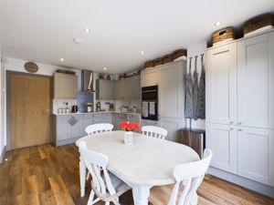 Dining area- click for photo gallery
